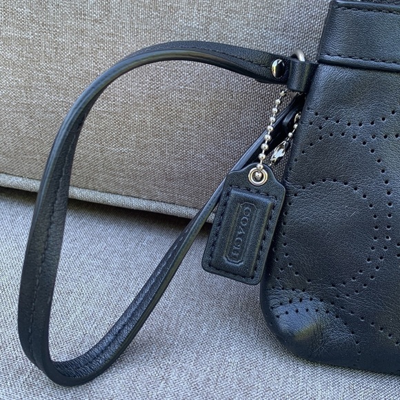 coach Black Leather Perforated Signature Wristlet - Picture 4 of 11